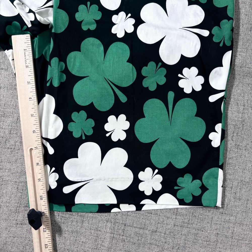 Royal & Awesome Paddy Par! Shamrock Golf Shorts Men 40 Green White - Picture 7 of 7
